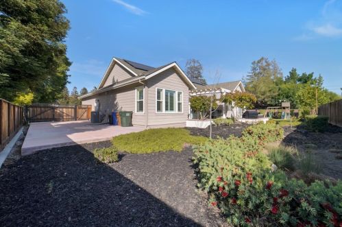 4924 Laurel Dr, Concord CA  94521-1446 exterior