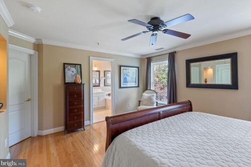 393 Cameron Sta Blvd, Alexandria VA 22304-8681 exterior