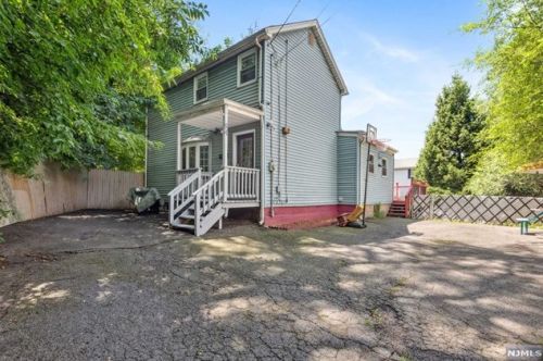 94 Rockland St, Paterson NJ  07501-2563 exterior