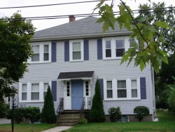 30 Auburn St, Newton, MA 02465-2205