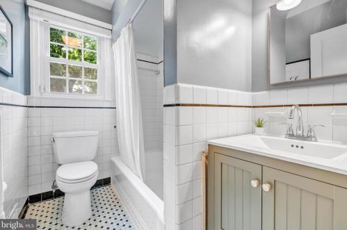 9308 Sudbury Rd, Silver Spring MD 20901-3505 exterior