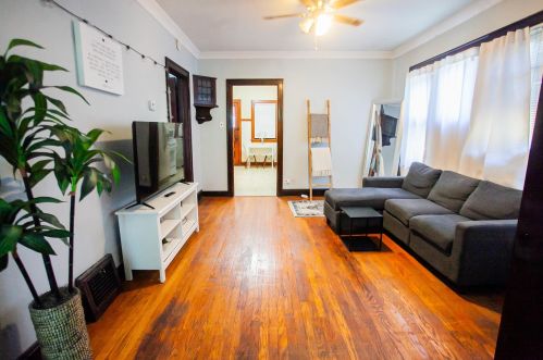 10107 State St, Chicago IL 60628-2031 exterior