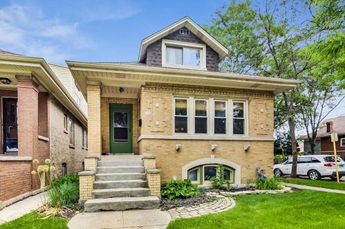 2901 Keating Ave, Chicago, IL 60641-5230