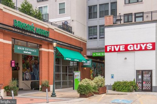 1111 Fallsmead Way, Rockville MD 20854-5549 exterior