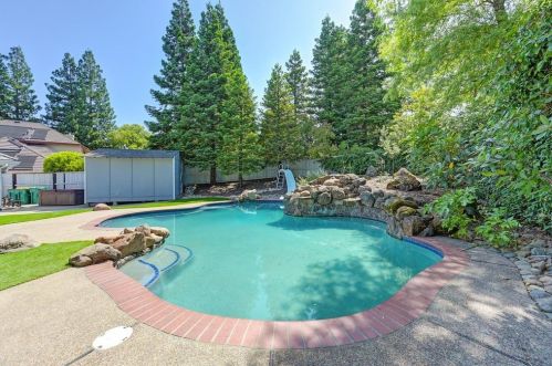2327 Hartford Ct, Folsom CA 95762-5931 exterior