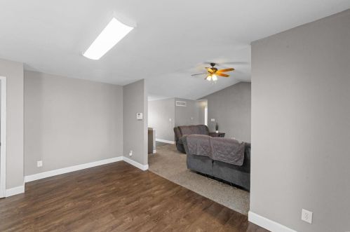 170 Village Circle Dr, Winfield MO 63389-2051 exterior