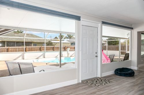 489 College Park Rd, Fort Pierce FL  34953-6224 exterior