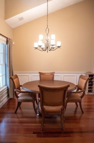 2 Camelot Dr, Worcester MA 01602-1318 exterior