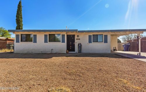 6990 39th Pl, Tucson, AZ 85730-1701