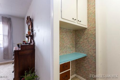 305 Jones St, Grant MI 49327-9143 exterior