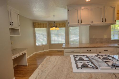 2181 Daubenberger Rd, Turlock CA 95380-9114 exterior