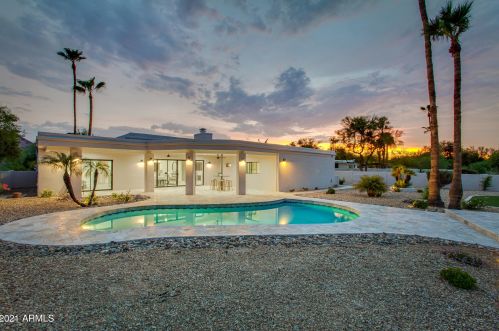 9919 47th Pl, Phoenix AZ  85028-4242 exterior