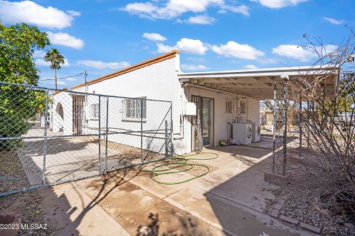 3731 Lundy Ave, Tucson AZ  85713-6025 exterior