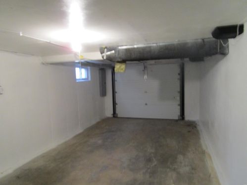 8645 Ardelia Ave, Saint Louis MO 63114-4439 exterior