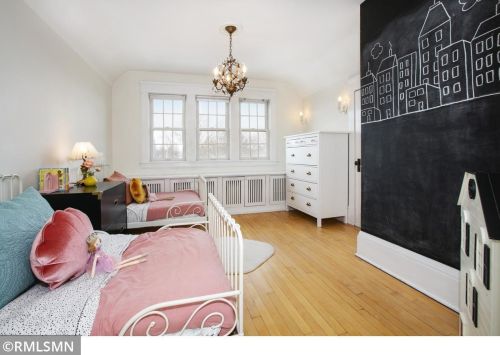 452 Hamline Ave, Saint Paul MN 55116-1616 exterior