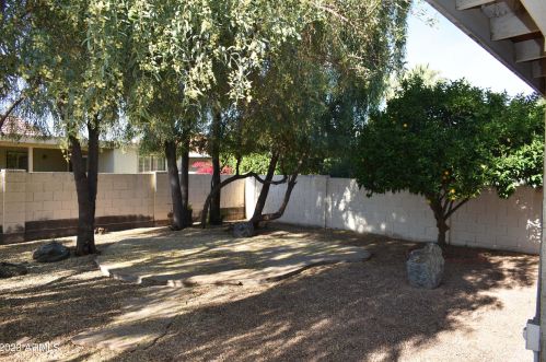 25802 Cloverland Dr, Chandler AZ 85248-9221 exterior