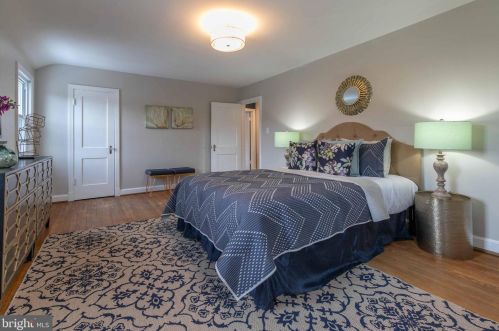 9607 Hastings Dr, Silver Spring MD 20901-3198 exterior