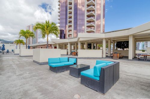 725 Kapiolani Blvd, Honolulu HI 96813-5247 exterior