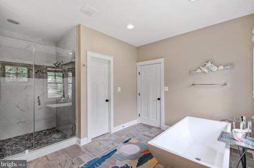 4815 15 St, Arlington VA 22205-2620 exterior