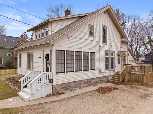 214 Woodward Ave, Big Rapids MI  49307-1750 exterior