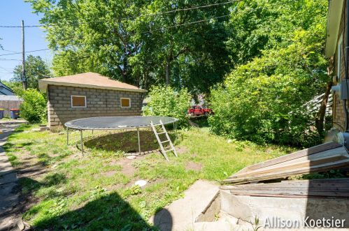 1319 Hamilton Ave, Grand Rapids MI  49504-3225 exterior