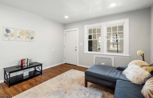 305 Isabella Ave, Irvington NJ  07111-2507 exterior