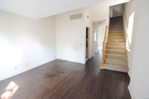 1851 10th St, Saint Louis MO 63104-3959 exterior