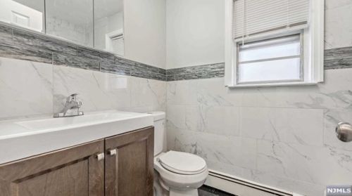 504 St, Union City NJ 07087-2804 exterior