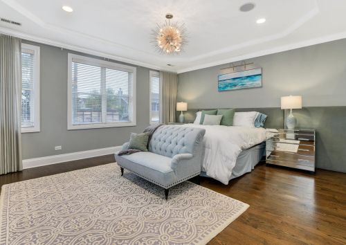 4147 Damen Ave, Chicago IL 60618-3045 exterior