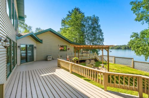 5779 Pike Lk Rd, Duluth MN 55811-9620 exterior