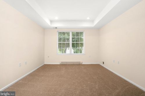 135 Burholme Dr, Trenton NJ 08691-3336 exterior