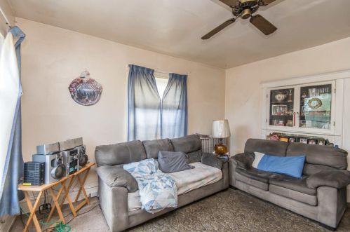 1767 Pearl St, Milwaukee WI 53204-3165 exterior