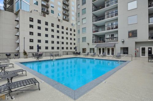 275 13th St, Atlanta GA 30309-3618 exterior