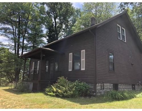 562 Tiffany St, Springfield, MA 01108-3340