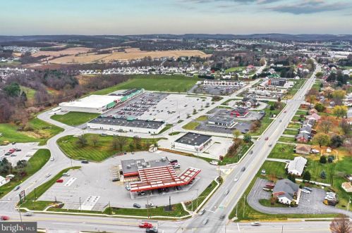 4125 Grandview Rd, Hanover PA 17331-9753 exterior