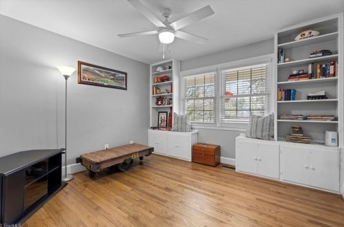 1518 Liberty Dr, Greensboro NC  27408-4928 exterior