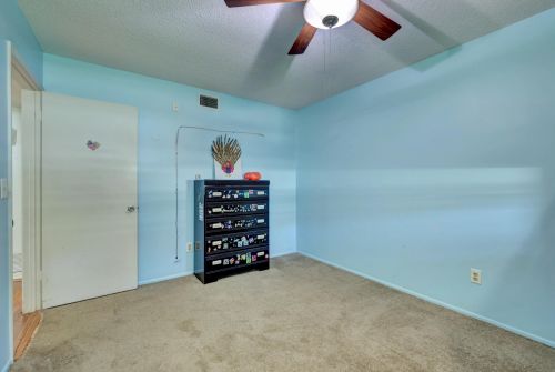 140 Selva Ct, Fort Pierce FL 34983-2020 exterior