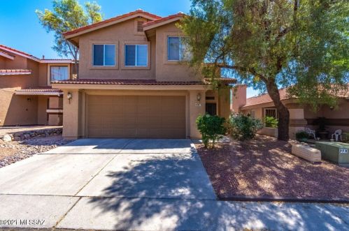 4663 Knollside St, Tucson, AZ 85741-4627