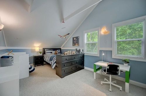 905 Hadley St, Milwaukee WI 53212-2611 exterior