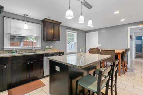 2030 Mineral Spring Ave, Providence, RI 02911-1823