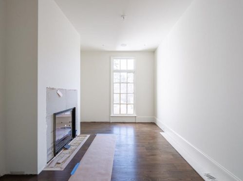 3364 Knollwood Dr, Atlanta GA 30305-1022 exterior