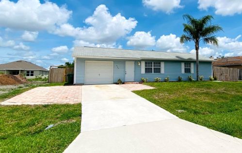 825 Canary Ter, Fort Pierce, FL 34953-1914