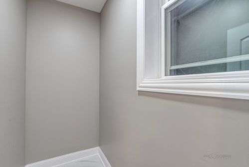 3048 80th St, Chicago IL  60617-1437 exterior