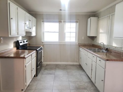 2125 Burroughs Ave, Atlanta GA  30315-7501 exterior