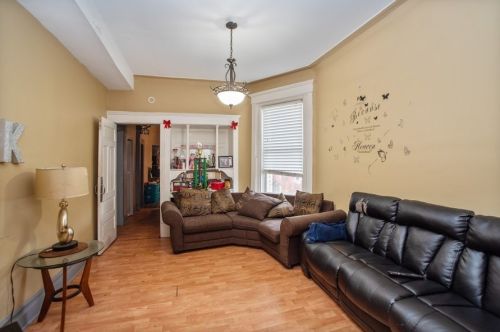 6649 Stewart Ave, Chicago IL 60621-3109 exterior