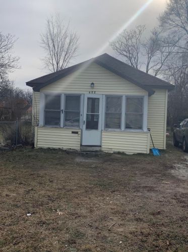 477 Barney Ave, Meskegon, MI 49444-1600