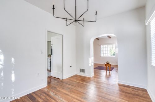 2622 6 St, Tucson AZ 85716-4852 exterior