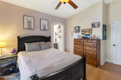 11251 Flt Granite Dr, Tucson AZ 85737-4614 exterior