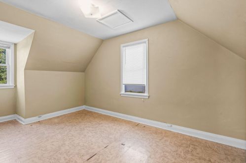 5852 Sherman Blvd, Milwaukee WI 53209-3900 exterior