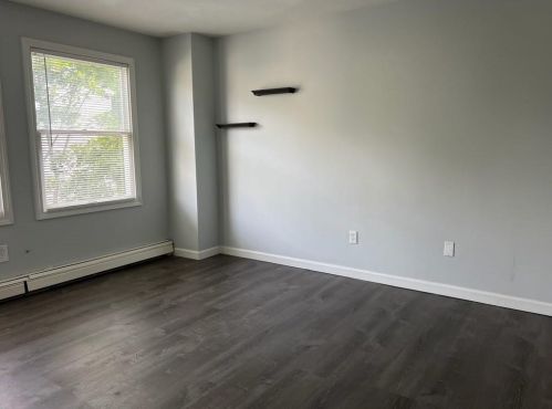 681 Charles St, Providence RI 02904-1339 exterior